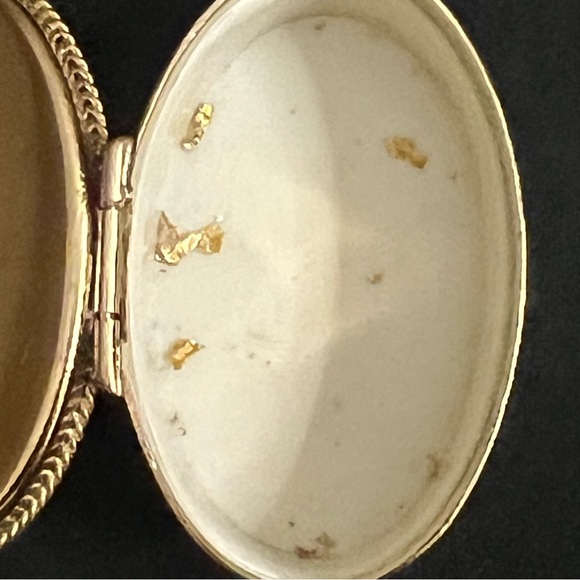 Stone & Brass (?) Oval Box - Picture 7 of 10